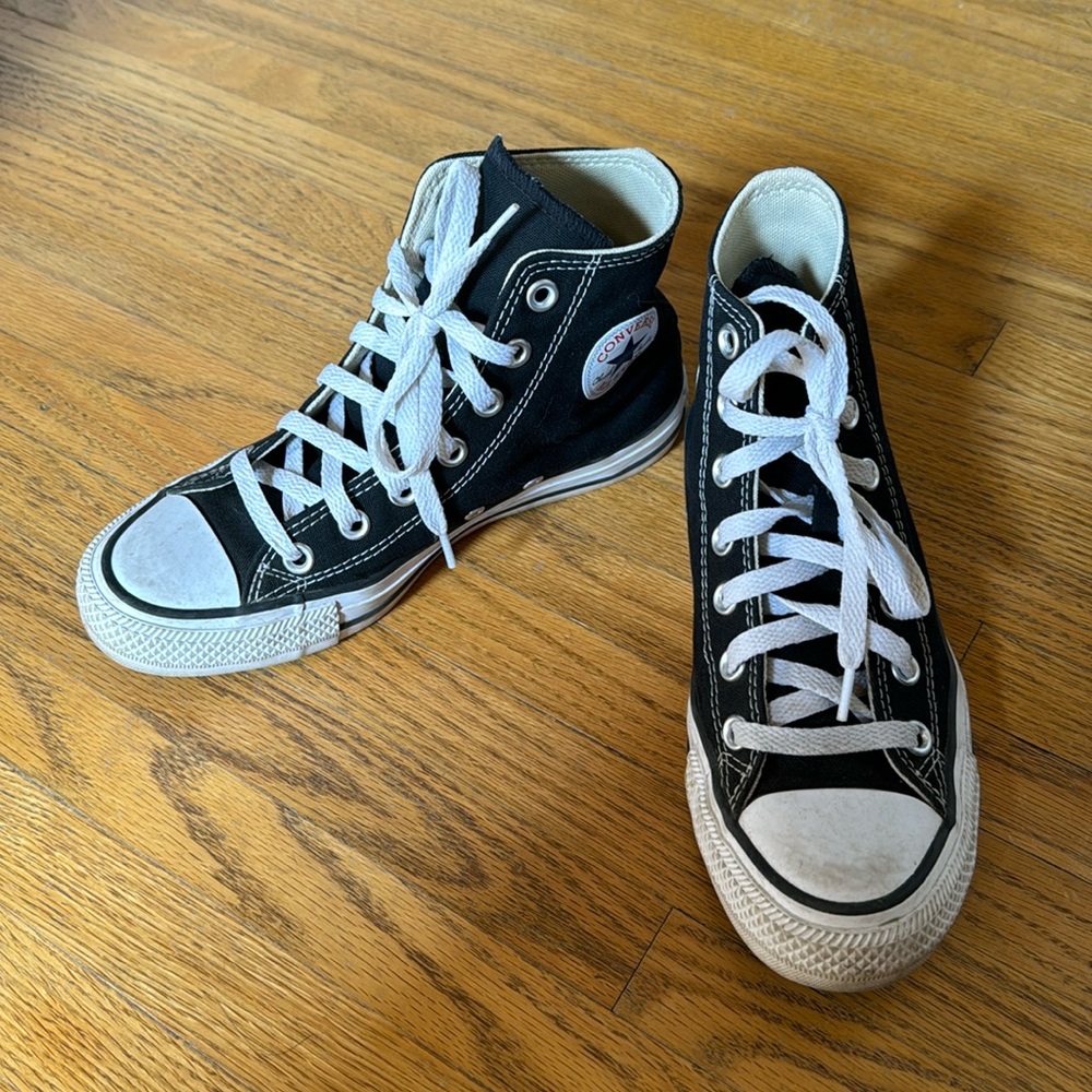 Black Converse Chuck Taylor All Star Hi